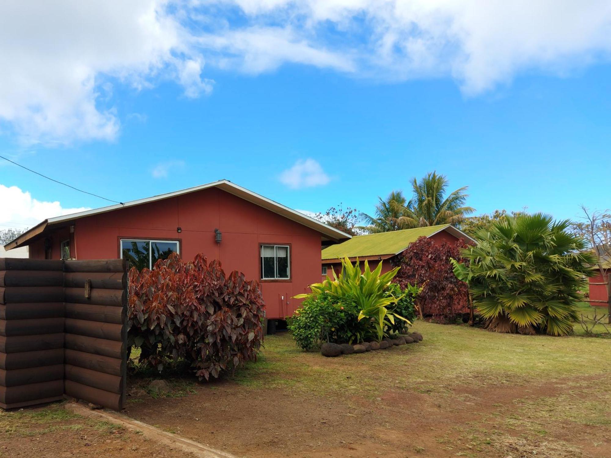 Uka Vaikava Villa Hanga Roa Exterior photo