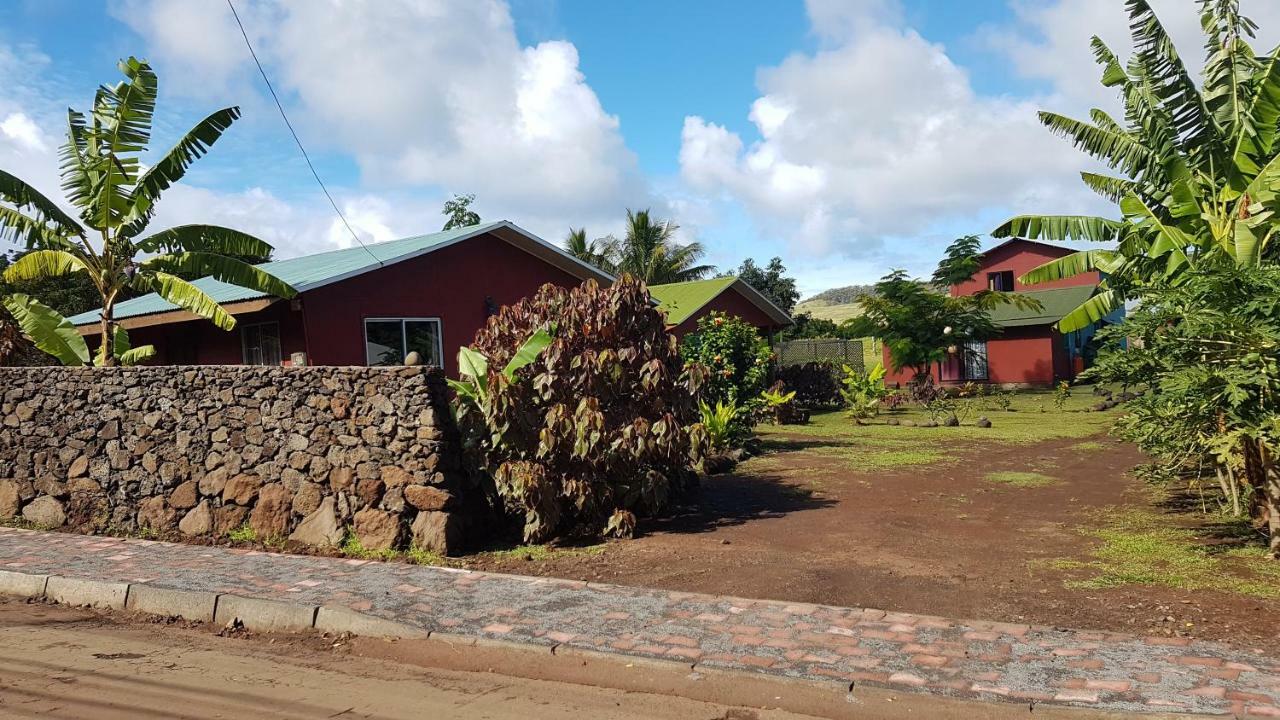 Uka Vaikava Villa Hanga Roa Exterior photo